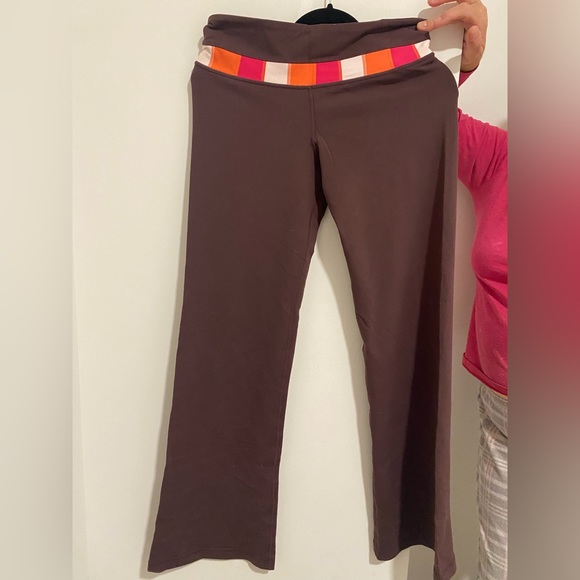 LULULEMON PANTS FLARE FOR SALE❤️ - Picture 1 of 4